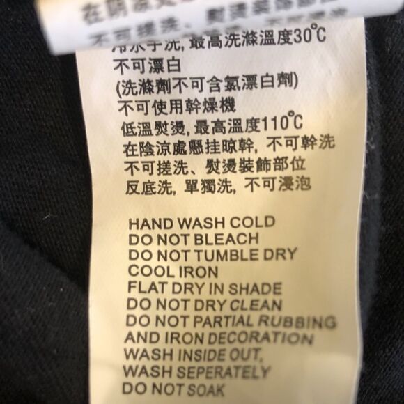 BOY London t shirt, Sz L Black UNISEX Skull and Chains design on back Like New - Picture 12 of 13